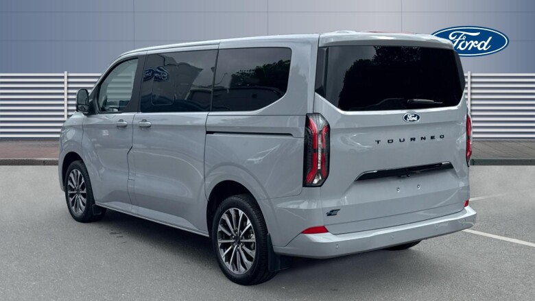 Ford Tourneo Custom 340 L1 Electric Rwd 160kW 65kWh H1 Titanium X 8 seater Auto